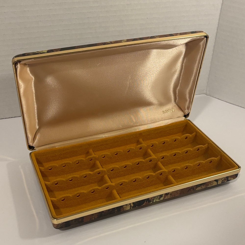 Mele Velvet Lined Tortoiseshell Clamshell Jewelry Case Gold Accent